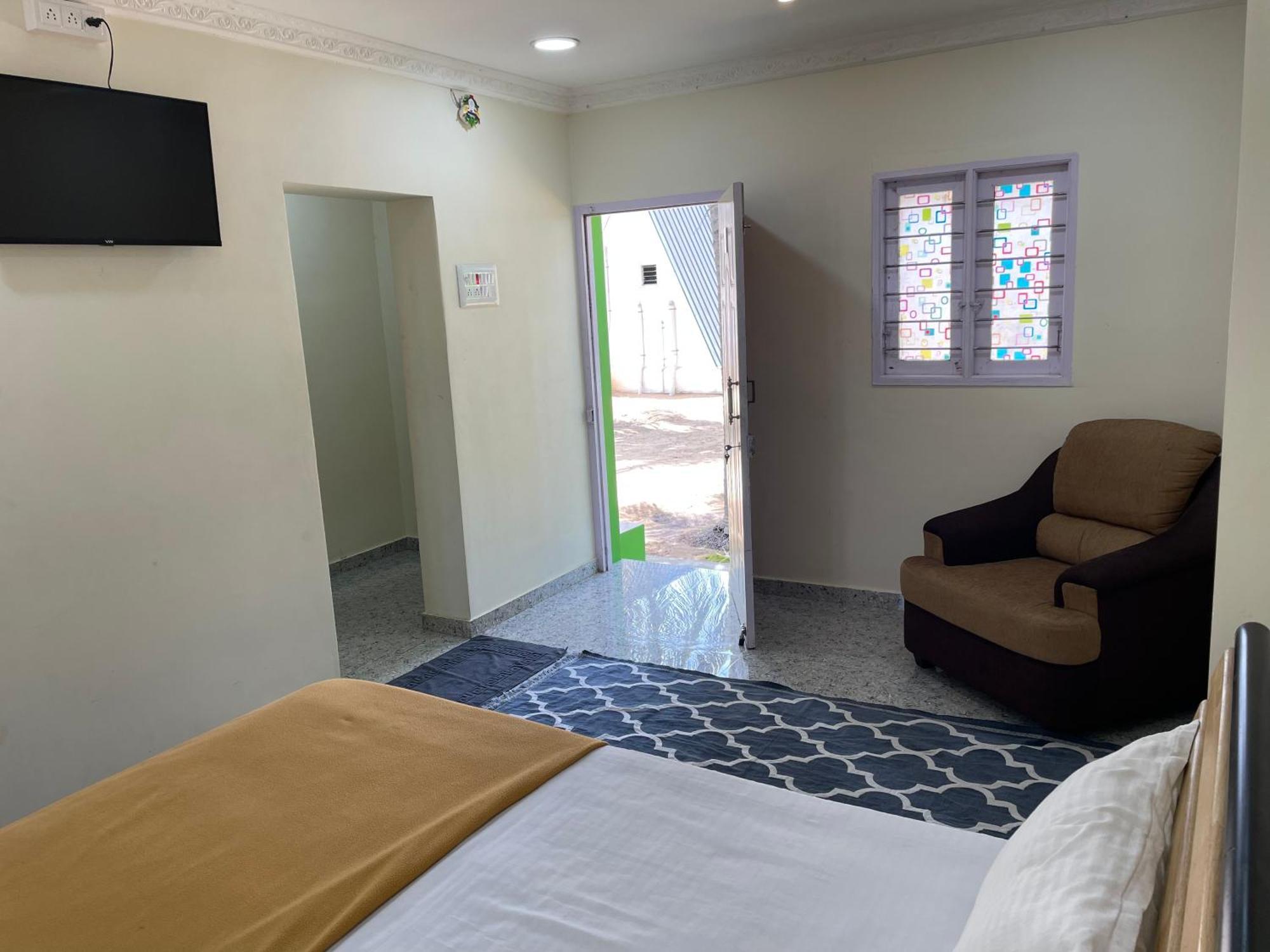 Greenleaf Resorts And Restaurant Rameshwaram Exterior photo